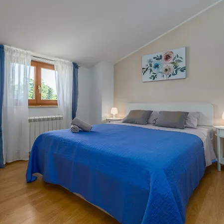 Appartamento Malerisches Nur 400 Meter Zum Mit Wifi, Klima, Waschmaschine Porec